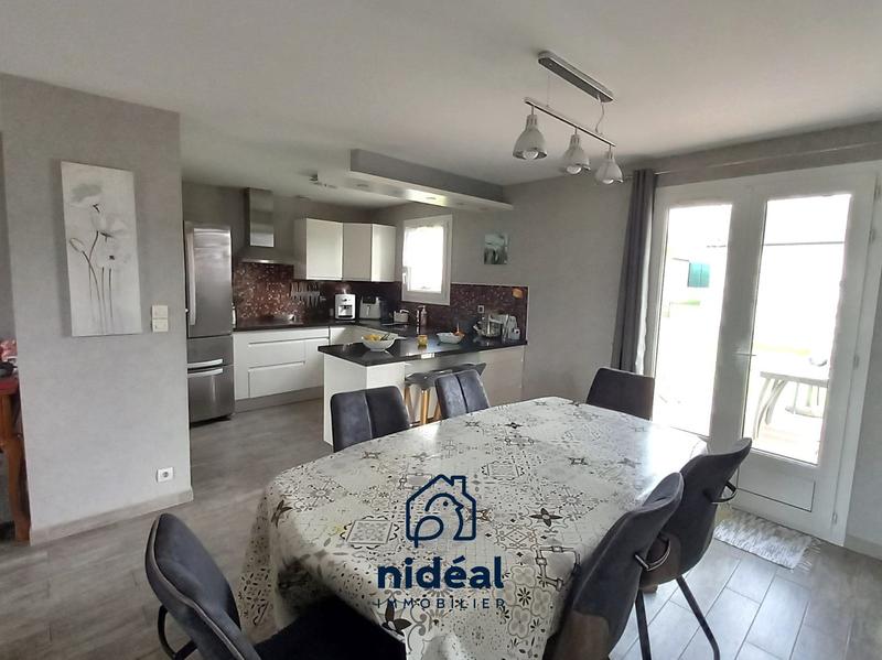 Maison - 100 m² - 6 pièces