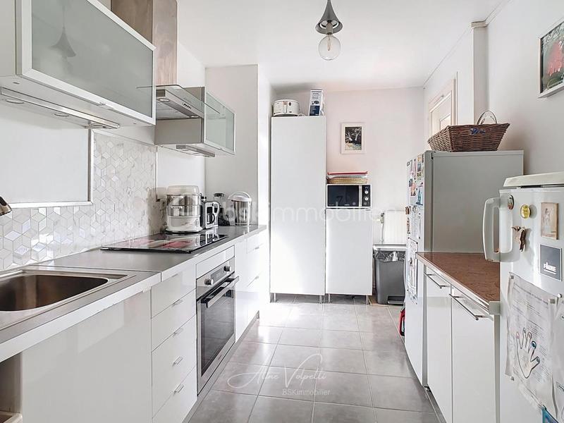 Appartement - 86 m² - 4 pièces