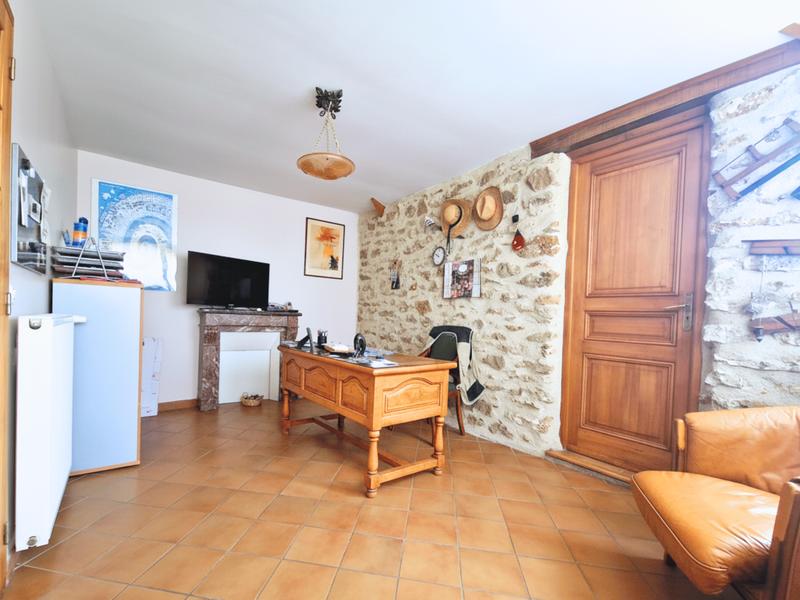 Maison - 193 m² - 9 pièces