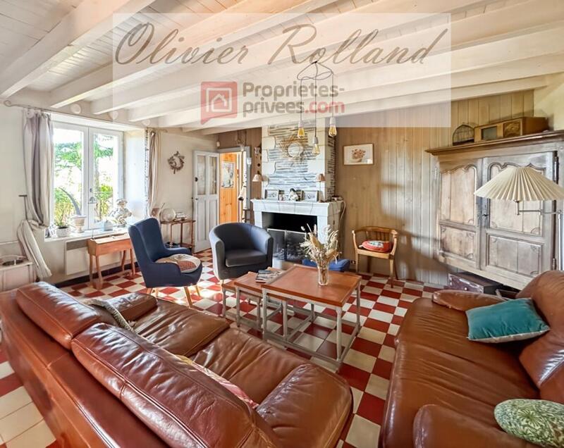 Maison - 212 m² - 12 pièces