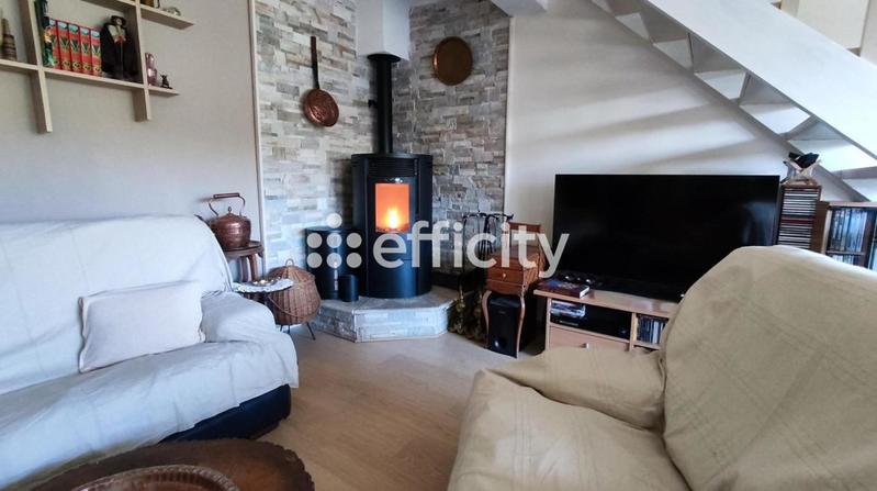 Maison - 96 m² - 4 pièces