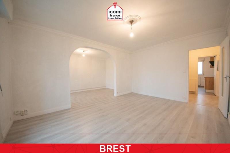 Appartement - 100 m² - 5 pièces