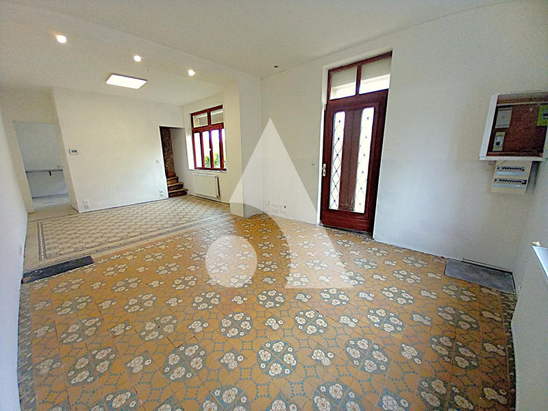 Maison - 75 m² - 5 pièces