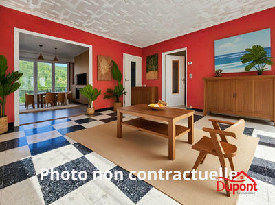 Maison - 94 m² - 5 pièces