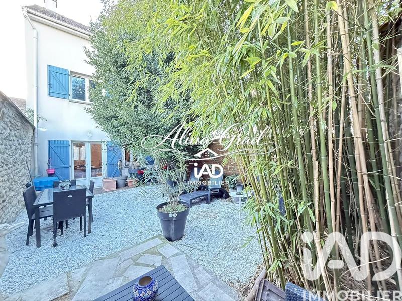 Maison de ville - 80 m² - 5 pièces