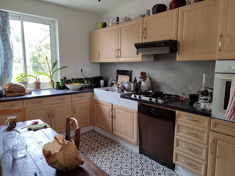 Maison - 205 m² - 9 pièces