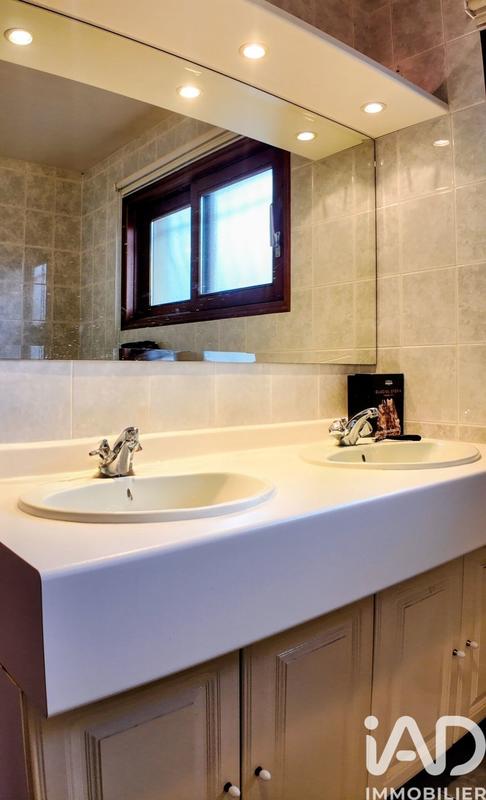 Maison - 125 m² - 7 pièces