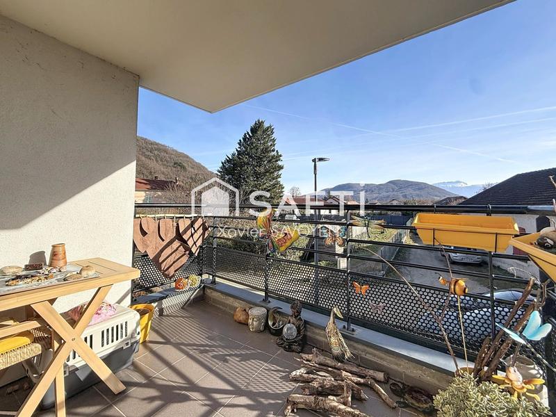 Appartement - 85 m² - 4 pièces