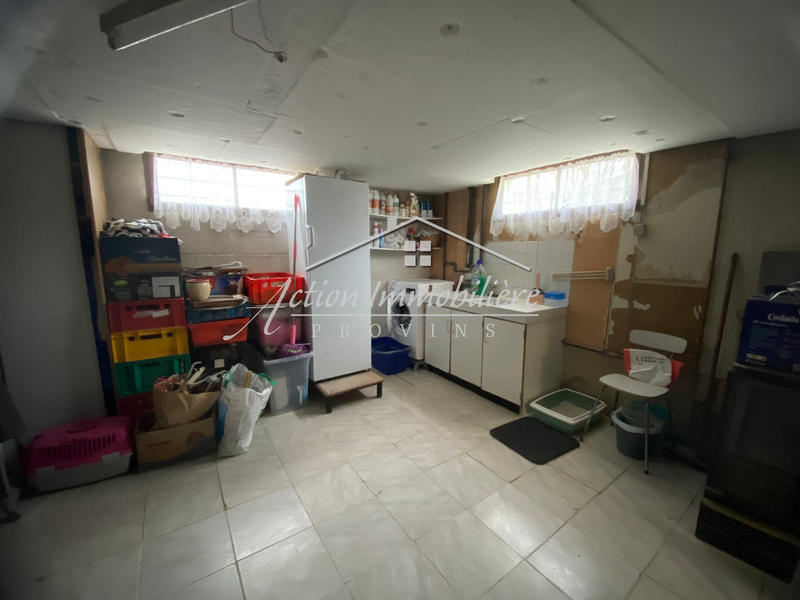 Maison - 92 m² - 5 pièces