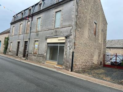 Maison - 196 m² - 10 pièces