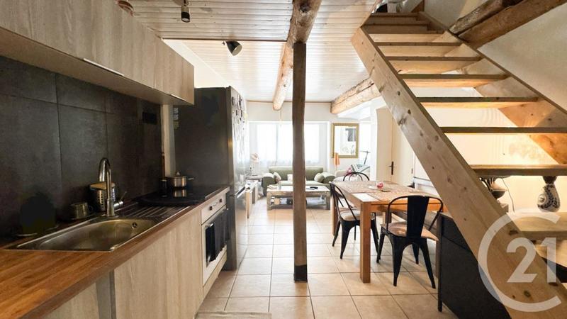 Maison de ville - 68 m² - 4 pièces