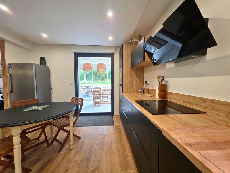 Maison - 121 m² - 4 pièces