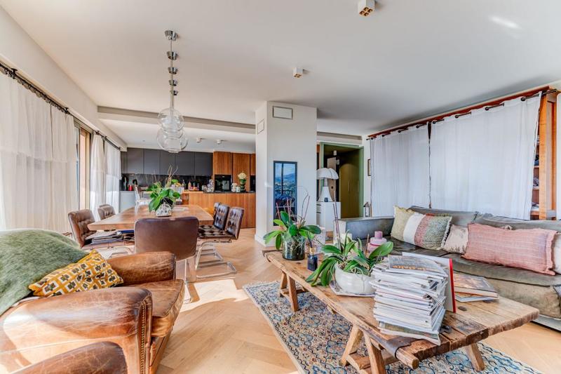 Penthouse - 141 m² - 5 pièces