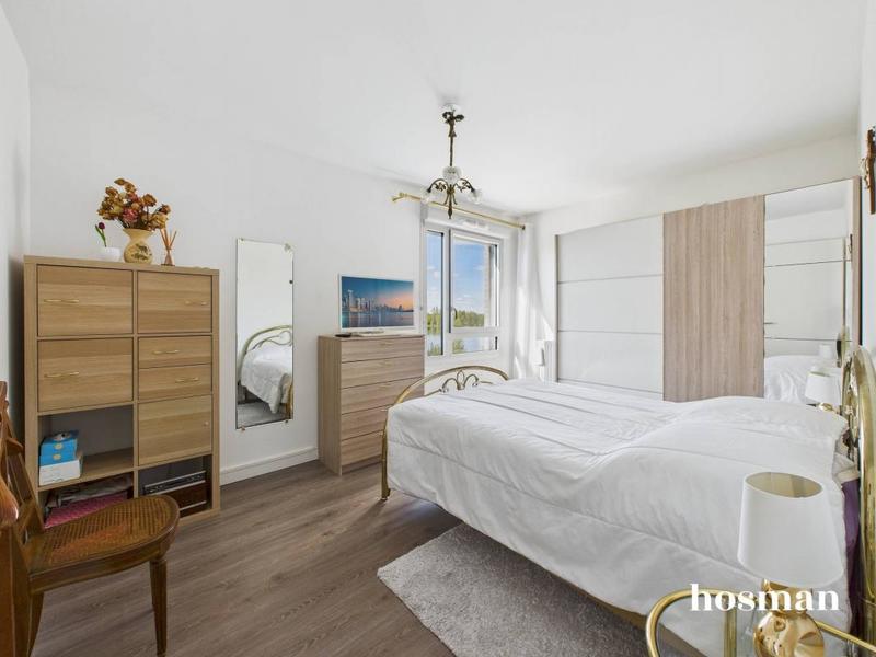 Appartement - 97 m² - 5 pièces