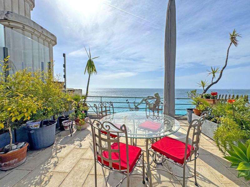 Appartement - 144 m² - 4 pièces