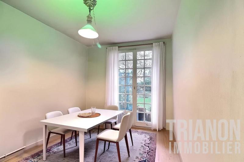 Maison - 174 m² - 9 pièces