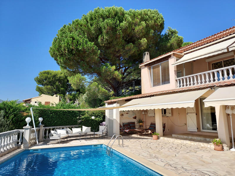 Viager - Maison - 137 m² - 7 pièces