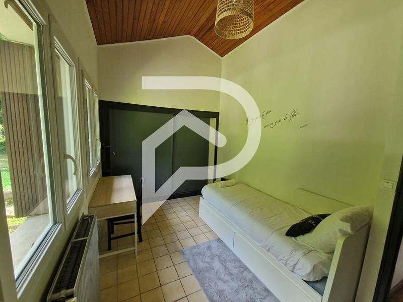 Maison - 152 m² - 6 pièces