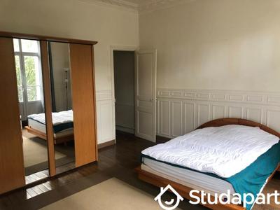 Chambre - 16 m² - 1 pièce