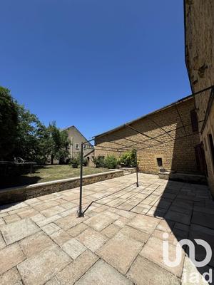 Maison - 339 m² - 10 pièces