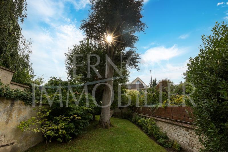 Maison ancienne - 202 m² - 8 pièces