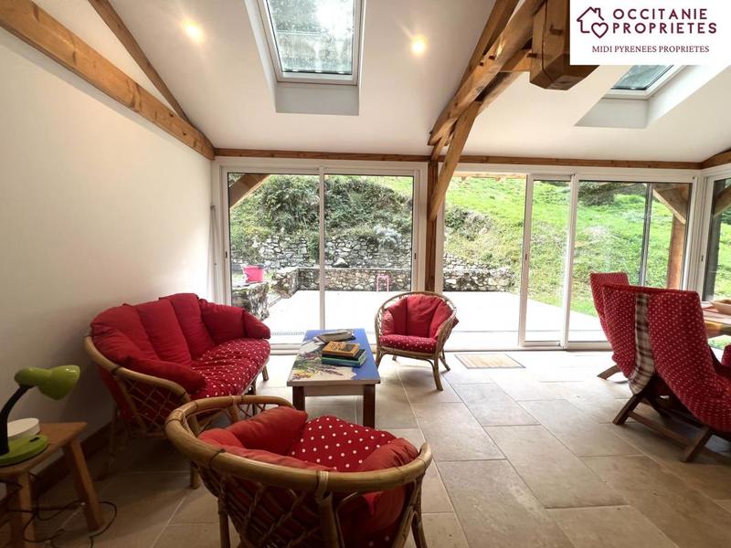 Propriété - 86 m² - 4 pièces