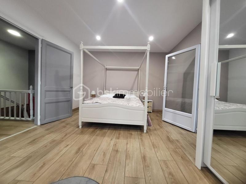 Propriété - 170 m² - 5 pièces