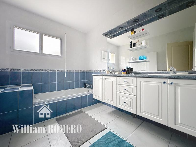 Maison - 155 m² - 6 pièces