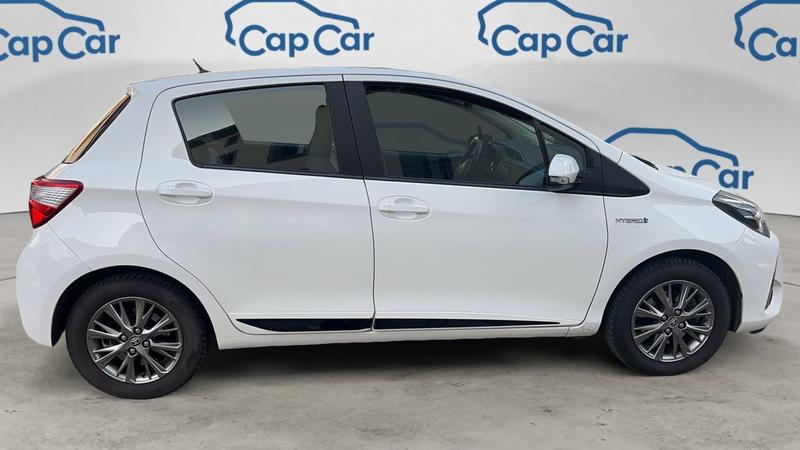 Toyota Yaris III 1.5 Vvt-i 100h Hybrid e-Cvt Dynamic Connect