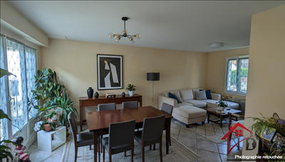 Maison - 80 m² - 4 pièces