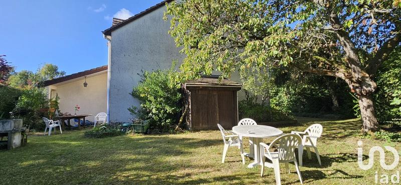 Maison - 92 m² - 5 pièces