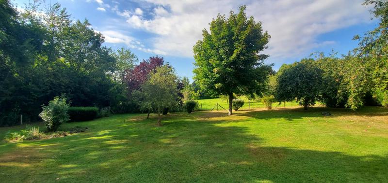 Maison - 255 m² - 8 pièces