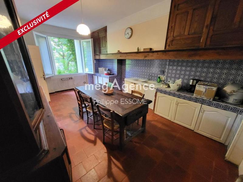 Maison - 320 m² - 13 pièces