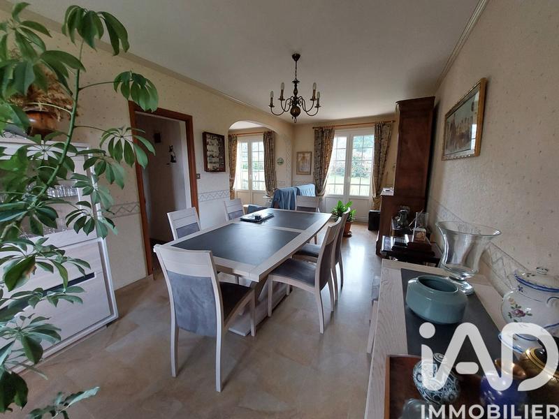 Maison - 172 m² - 7 pièces