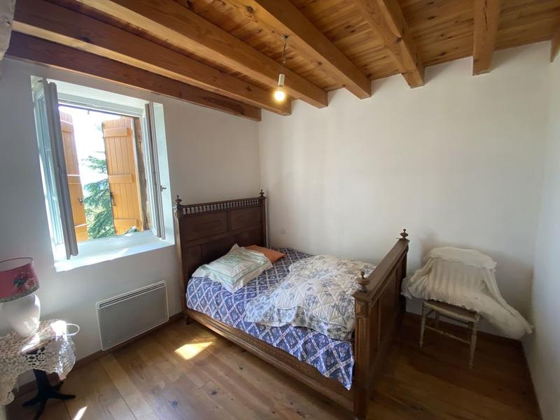 Maison - 203 m² - 10 pièces