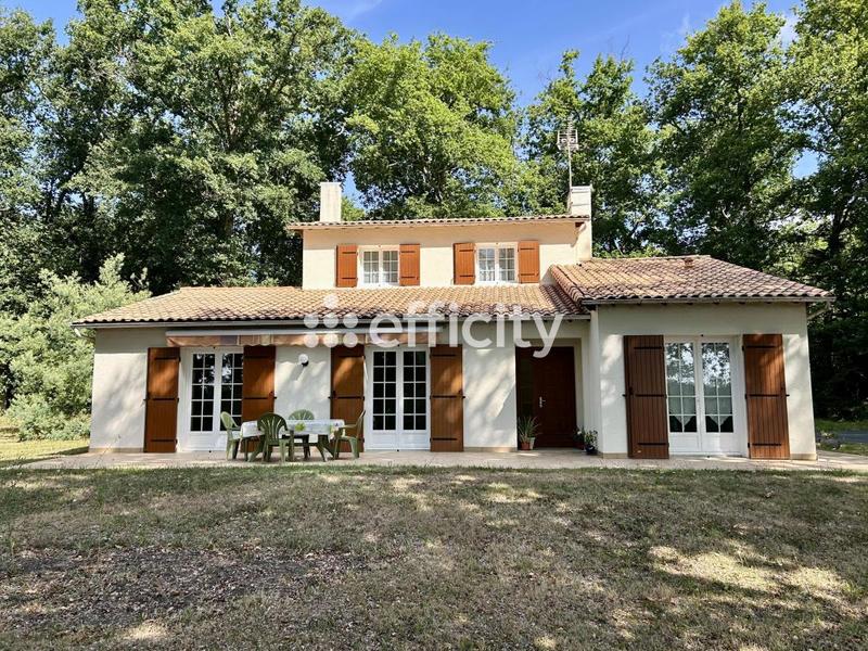 Maison - 130 m² - 5 pièces