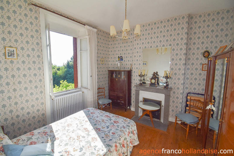 Maison bourgeoise - 204 m² - 11 pièces