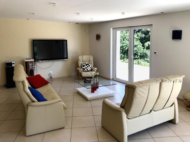 Maison - 170 m² - 5 pièces