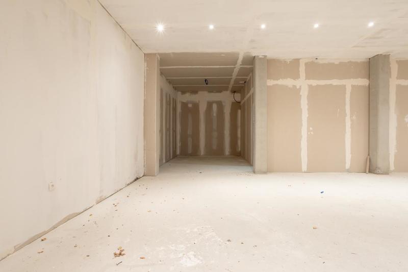 Local commercial - 99 m²