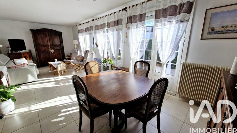 Maison - 127 m² - 5 pièces