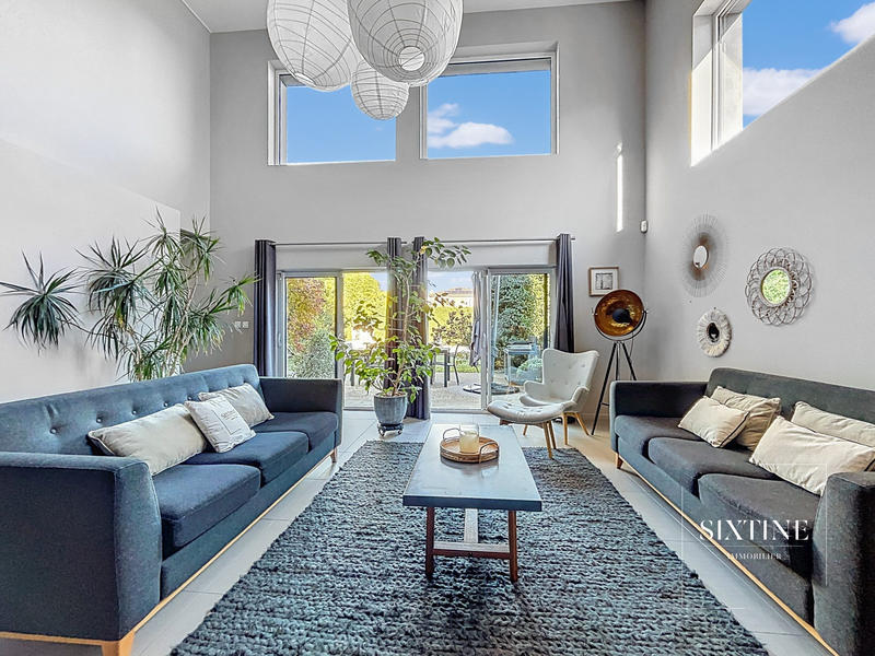 Maison - 145 m² - 6 pièces