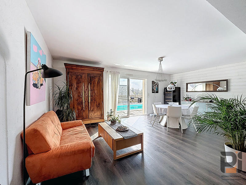 Maison - 168 m² - 6 pièces