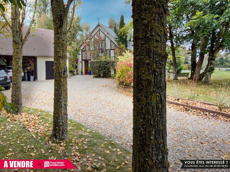 Maison - 230 m² - 8 pièces