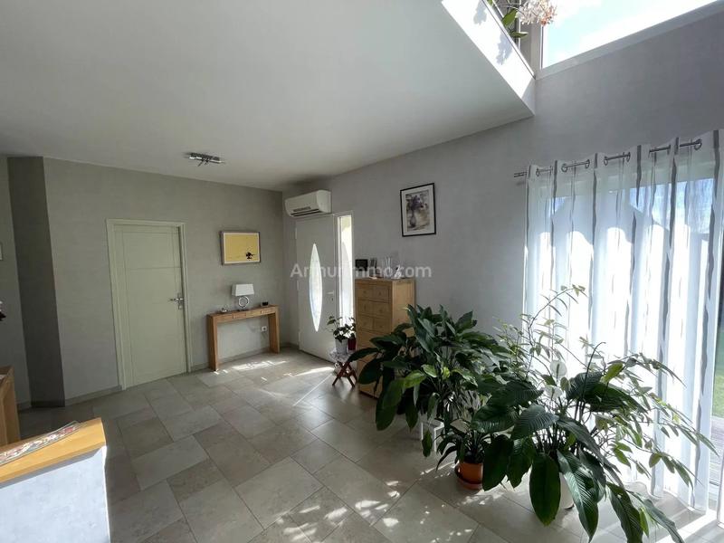 Maison - 210 m² - 8 pièces