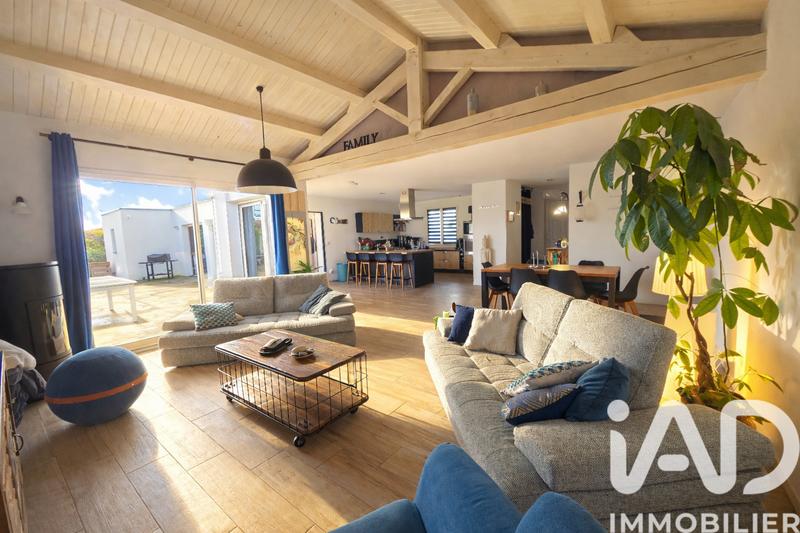 Maison - 150 m² - 7 pièces