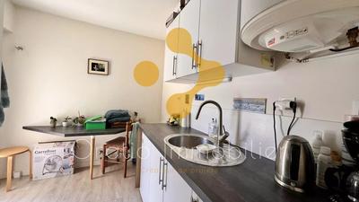 Local d'activités - 79 m² - 5 pièces