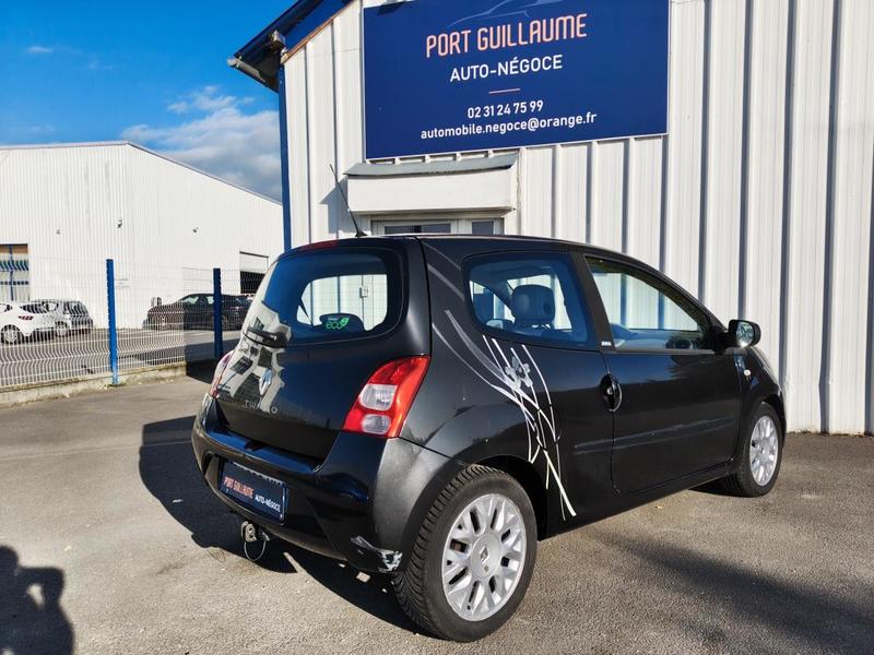 Renault Twingo II Initial Paris 1.2 essence 102ch