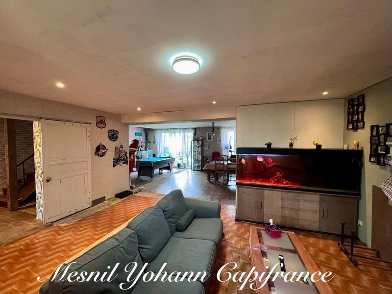 Maison - 212 m² - 7 pièces