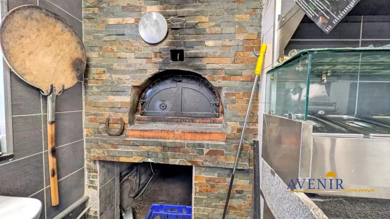 Magasins - 50 m² - 2 pièces