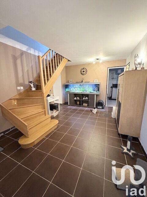 Maison - 210 m² - 9 pièces